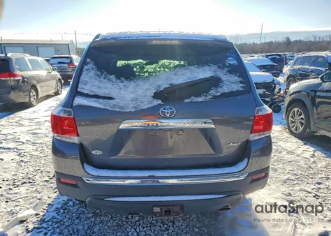 2012 Toyota Highlander Base из США, поврежденный, VIN 5TDBK3EH2CS127952